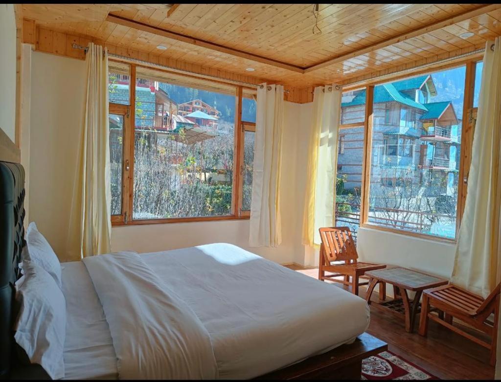 Rajhans Resorts Manali  Luaran gambar